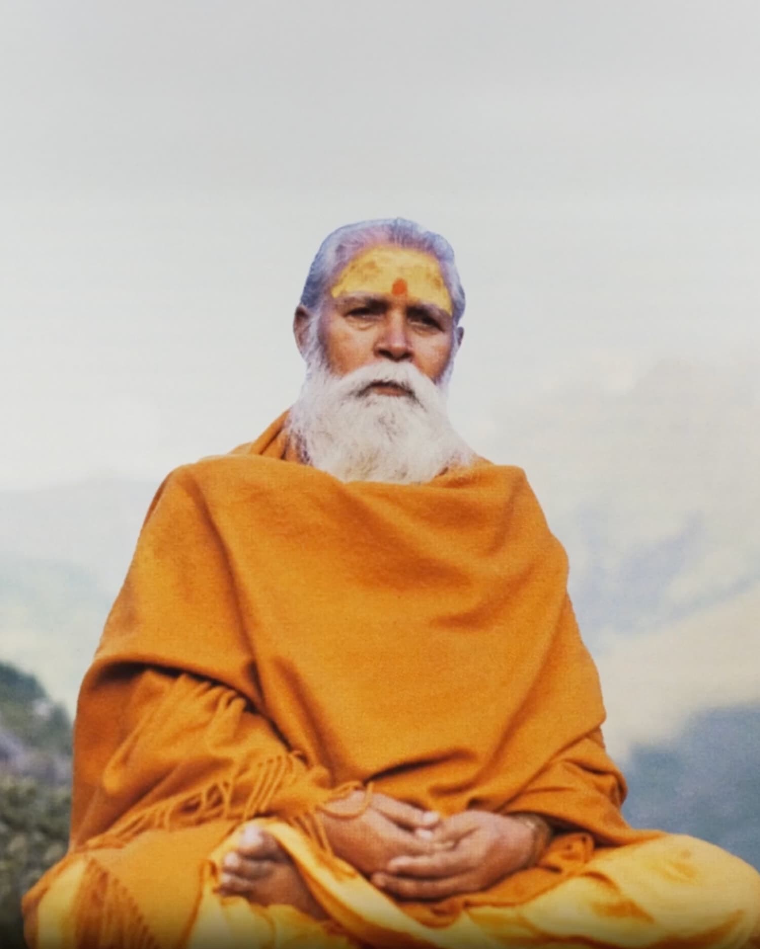 Shri Shantananda Sarasvati, the Shankaracharya of Jyotir Math, the School's teacher in the Vedantic tradition.